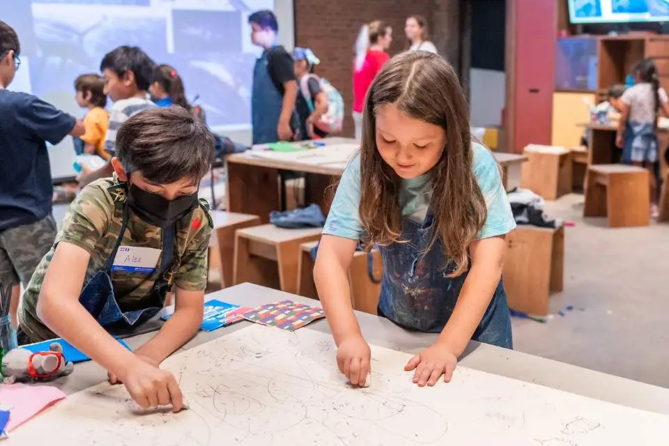 Fundación Mustakis | BC Tecnología