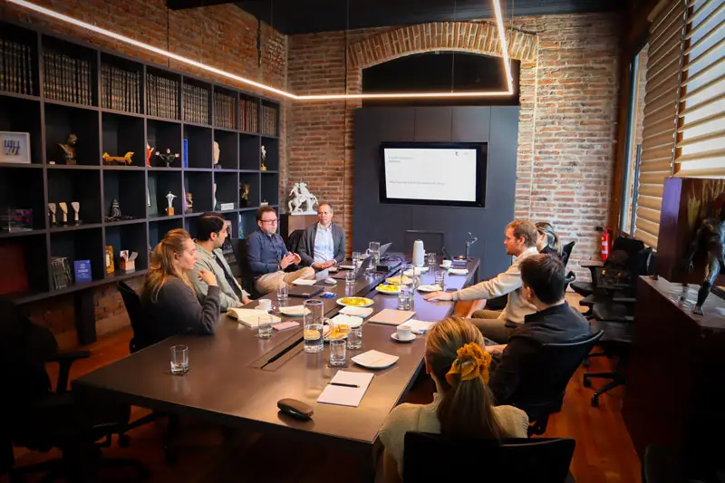 Fundación Mustakis | BC Tecnología