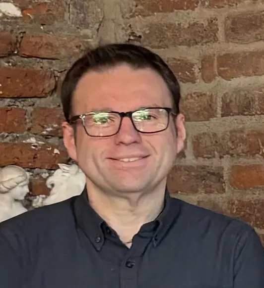 Fundación Mustakis | BC Tecnología